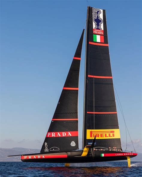 luna rossa prada barca a vela